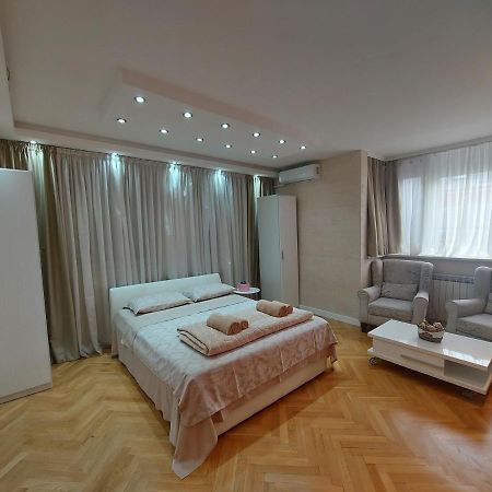Arena Relax Apartman Белград Экстерьер фото